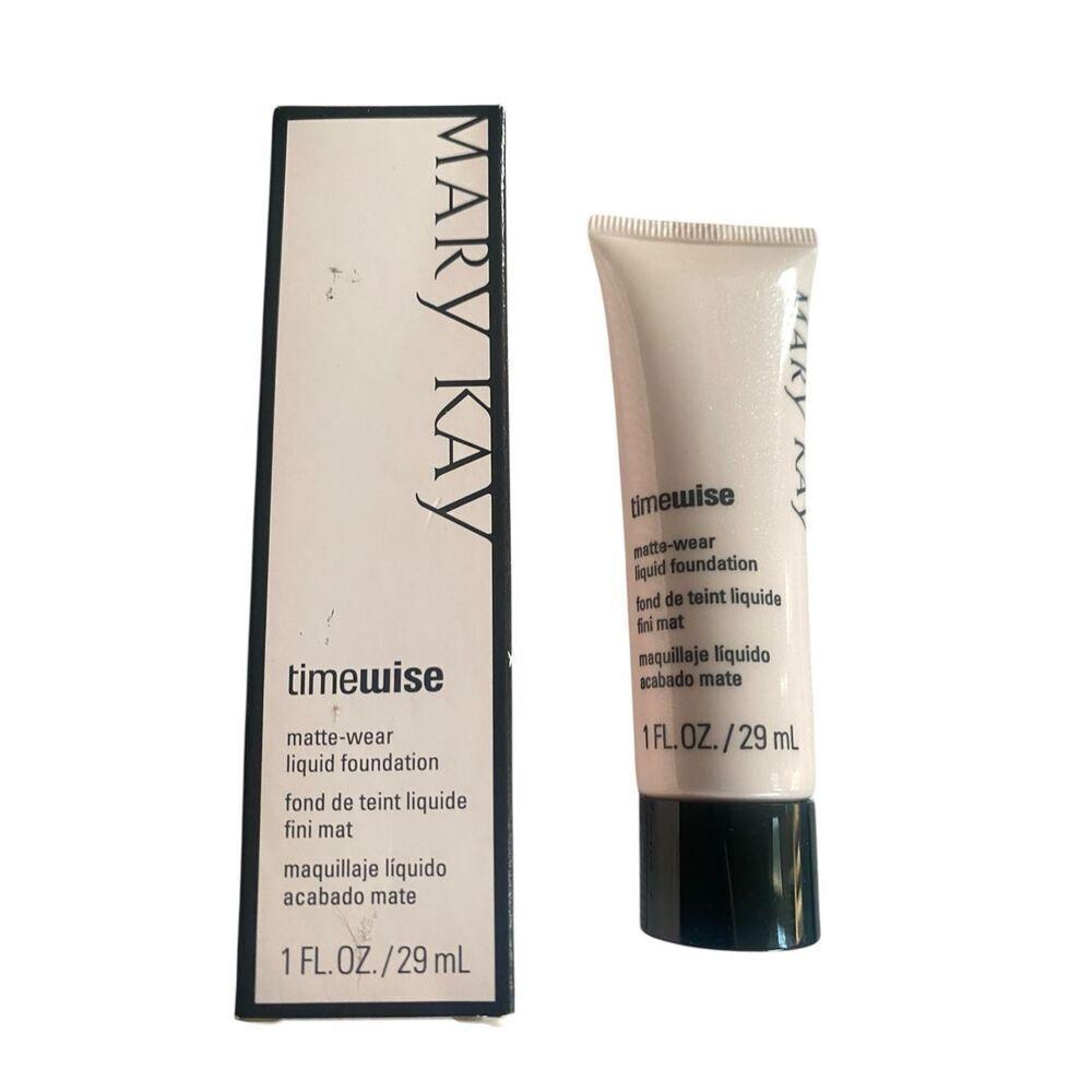 MARY KAY TimeWise MATTE-WEAR Liquid Foundation Ivory 4 038753 Discontinued NIB